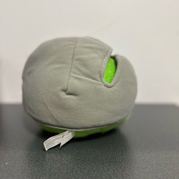 2010 Commonwealth Toys Angry Birds Classic Helmet Green Pig 5" Plush Collection - Picture 2 of 7